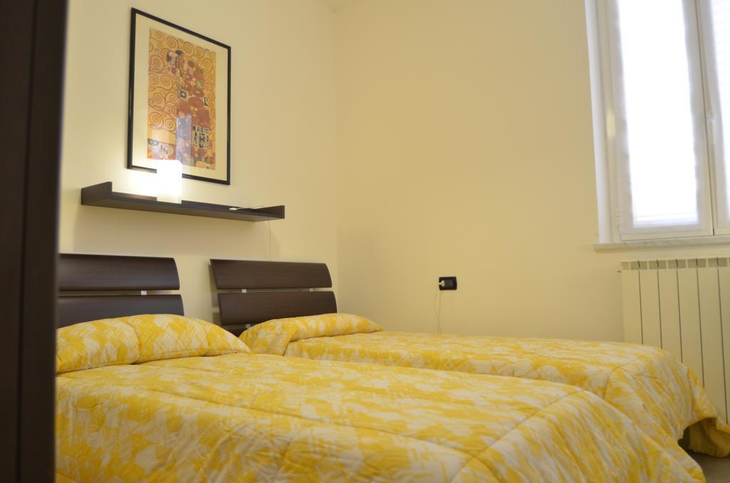 La Perla Del Magra Holidays House مونتيمارتشيلو المظهر الخارجي الصورة